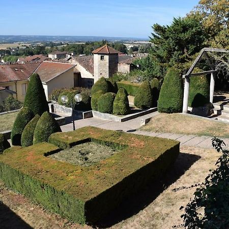 Gite Des Remparts Reservation Par Telephone Laissez Vos Coordonnees La Cote-Saint-Andre المظهر الخارجي الصورة